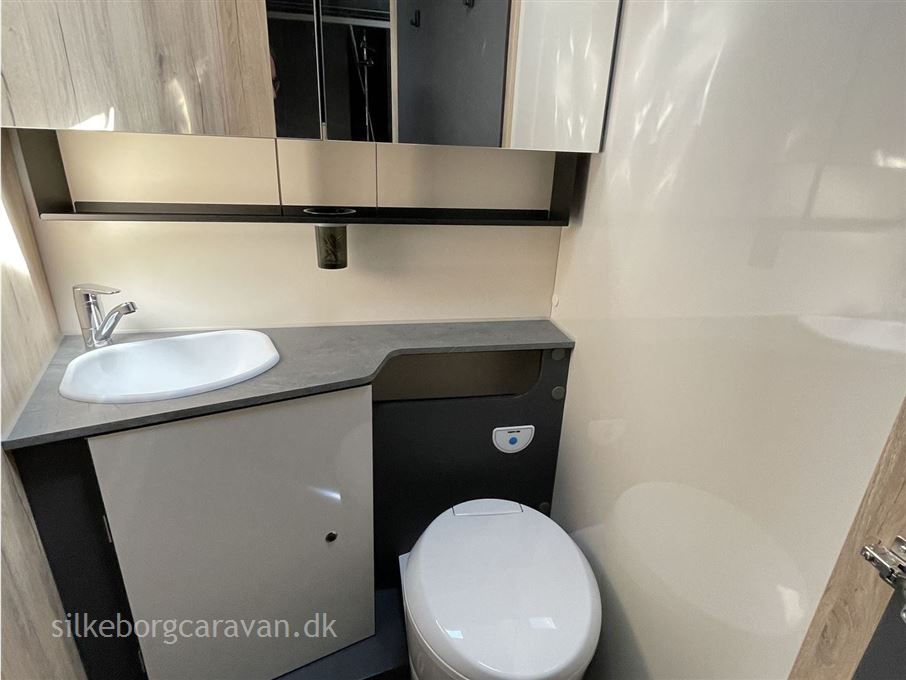 Elnagh T-Loft 532